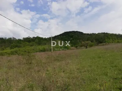 Građevinsko zemljište, Motovun - 5.575 m², TRP zona - 15