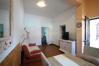 Apartmanska kuća 1 036 m², Omiš - 150 m od plaže - 9