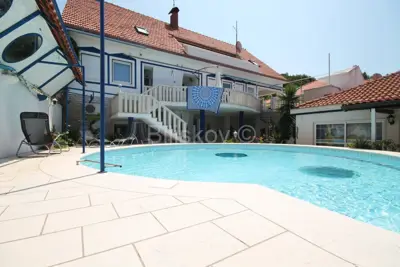 Apartmanska kuća 1 036 m², Omiš - 150 m od plaže - 6