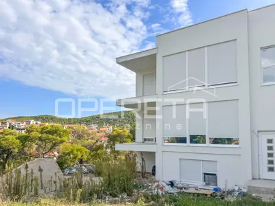 Wohnung mit 2 Schlafzimmern und Balkon, Meerblick - Šibenik - 10