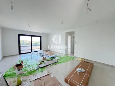 Stan na prvom katu s krovnom terasom sa predivnim pogledom na more u Novigradu - 4