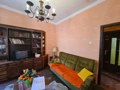 Stan 78 m², Pula Centar - pješačka zona i autentičan duh - 17