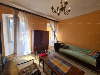 Stan 78 m², Pula Centar - pješačka zona i autentičan duh - 9