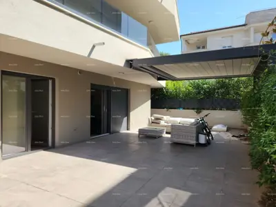 STOJA Modernes Apartment mit 80 m² Terrasse, 100 m vom Meer in Pula! - 13