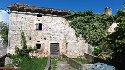 Steinhaus zur Adaptierung, Marčana, Grundstück 360 m² - 2