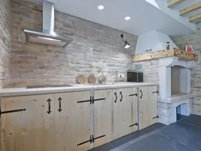 Vila 215 m², Labin - bazen i vrt - 17