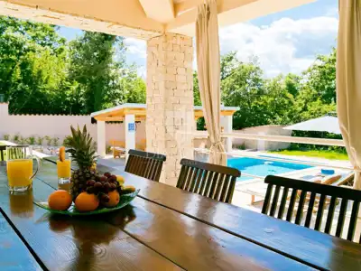 Vila 215 m², Labin - bazen i vrt - 5