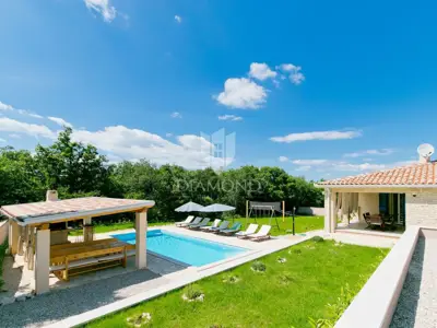 Vila 215 m², Labin - bazen i vrt - 4
