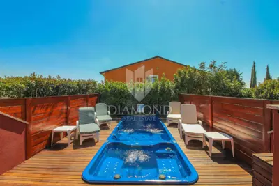House for sale in Umag, 91 m² - 10