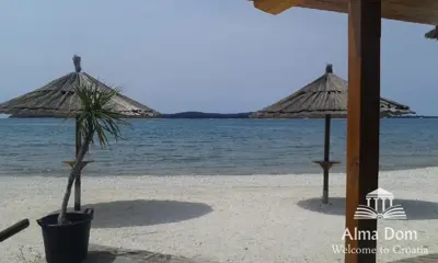 Kuća 600 m², Fažana, blizu mora i centra - 17