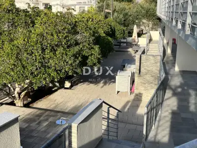 Villa 420 m², Rab - direkt am Meer und am Sandstrand - 3