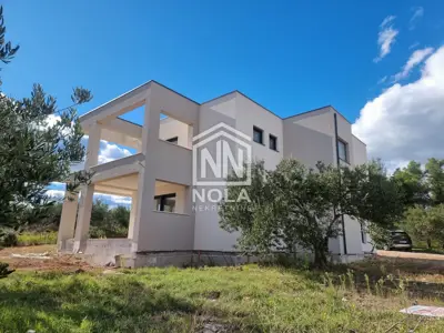 House for sale in Vodice, 158,1 m²