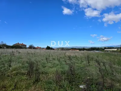 Building plot in Labin, flat and rectangular - 4
