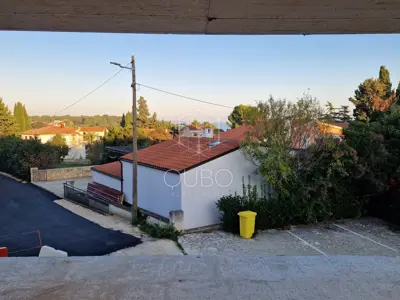 House 258 m², Premantura - panoramic sea view - 2