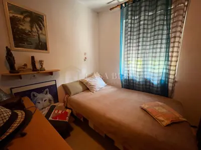 Stan 76 m², Njivice - 3 sobe, vrt - 7