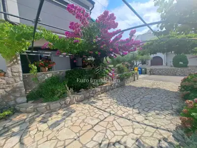 Apartman 69 m², Krk - mirna lokacija blizu mora - 2