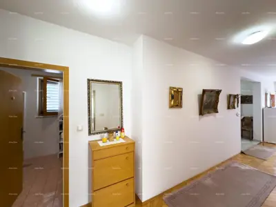 Prodajemo apartmansku kuću na mirnoj lokaciji u Medulinu! - 3