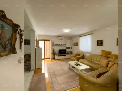 Prodajemo apartmansku kuću na mirnoj lokaciji u Medulinu! - 5