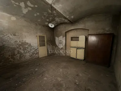 Apartment 62 m², Donji grad, Zagreb city center - for renovation - 3