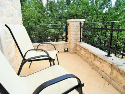 House for sale in Marčana, 300 m² - 10