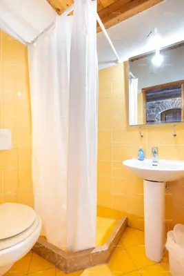 House for sale in Marčana, 300 m² - 14