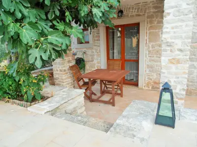 House for sale in Marčana, 300 m² - 4