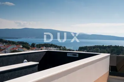 GRAD KRK, CENTAR - Dvoetažni penthouse s bazenom i panoramskim pogledo
