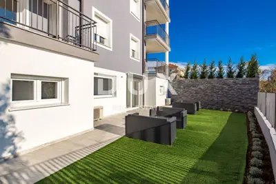 MARČELJI, VRTAČE - LUXUSWOHNUNGEN 85 m² ZUR MIETE MIT POOL UND GARTEN - 9
