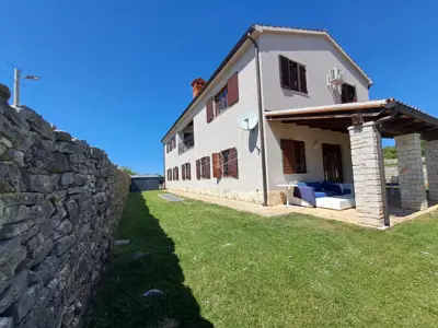 Villa 313 m², Sveti Lovreč - ruhige Lage und Pool - 11