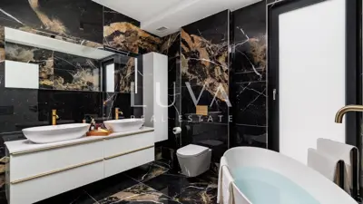 Villa 265 m², Vrbnik auf der Insel Krk - Panoramablick auf das Meer - 12
