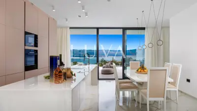 Villa 265 m², Vrbnik auf der Insel Krk - Panoramablick auf das Meer - 6