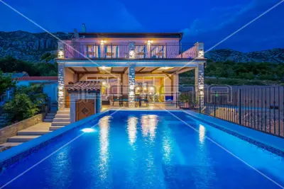Beeindruckendes und abgelegenes Haus mit Pool im Naturpark Velebit - 3