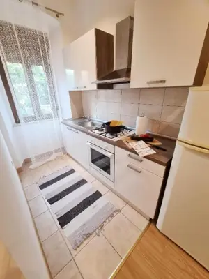Apartment 27 m², Pula Centar - furnished and equipped - 8