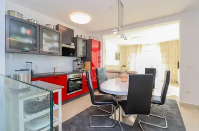 House 130 m², Novigrad surroundings - 3 bedrooms - 4