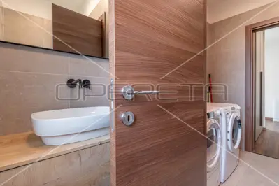 Istria, Svetvinčenat, modern villa with 5 bedrooms and heated pool - 17
