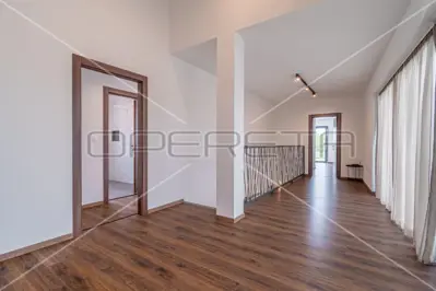 Istria, Svetvinčenat, modern villa with 5 bedrooms and heated pool - 11