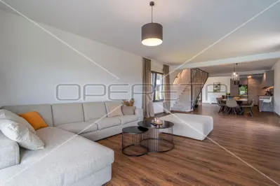 Istria, Svetvinčenat, modern villa with 5 bedrooms and heated pool - 5