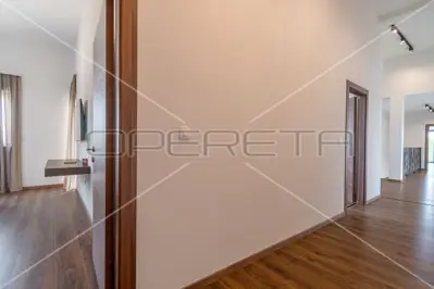 Istria, Svetvinčenat, modern villa with 5 bedrooms and heated pool - 21