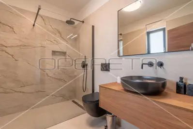 Istria, Svetvinčenat, modern villa with 5 bedrooms and heated pool - 20