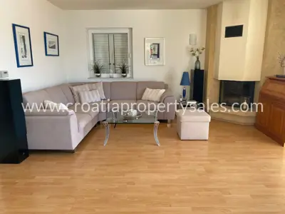 Haus 267 m², Trogir - 115 m vom Meer und atemberaubender Panoramablick - 4