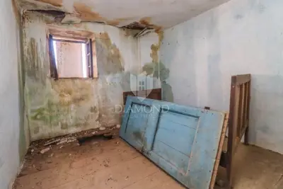 Haus 180 m², Pićan - Grundstück 1.280 m² - 10