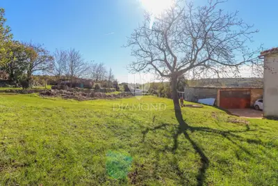 Haus 180 m², Pićan - Grundstück 1.280 m² - 2