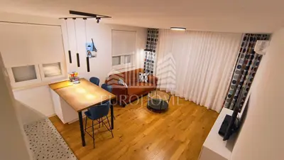ZADAR, Prekrasan stan s krovnom terasom, dugorocan najam - 21