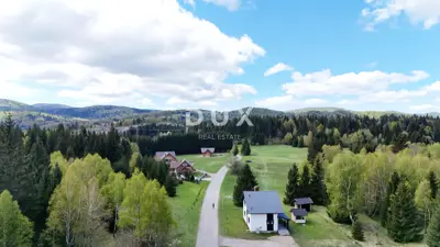 Building plot, Hlevci - flat and surrounded by new builds - 2