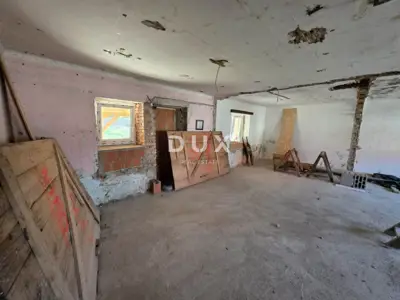 Haus zum Kauf in Severin na Kupi, 220 m² - 2