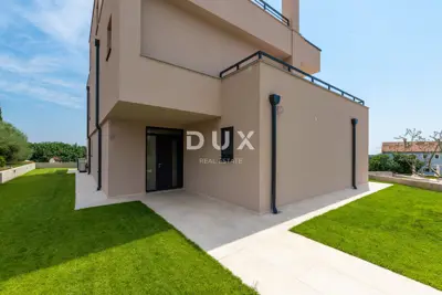 House for sale in Poreč, 251 m² - 10