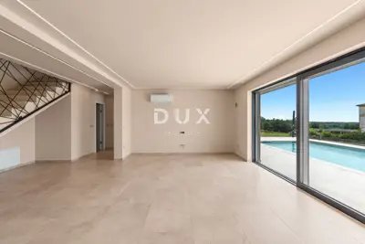 House for sale in Poreč, 251 m² - 17