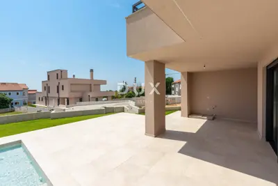 House for sale in Poreč, 251 m² - 7
