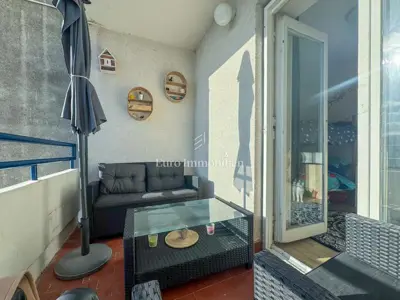Stan 57 m² u Rapcu, 350 m od mora i centra - 10