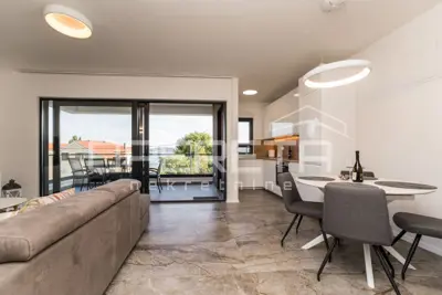 Apartment for sale in Turanj, 101 m² - 2